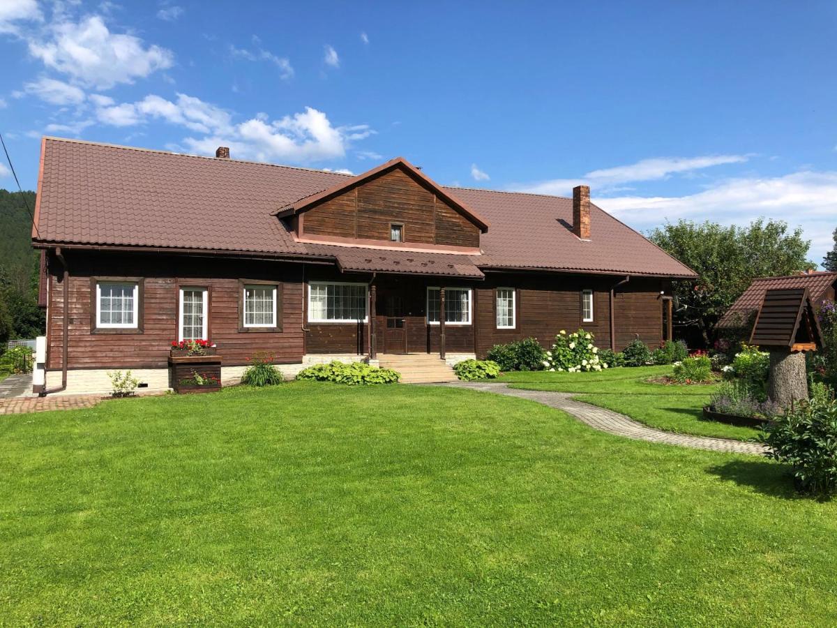 Mily Apartament Устшики Долне Екстериор снимка